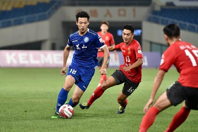 切尔西有意拜仁19岁前锋特尔 转会费将达4000万欧