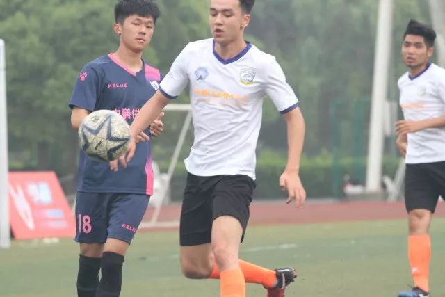 莱昂纳德超神快船险胜76人 森林狼送活塞8连败
